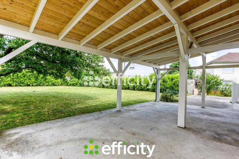 Maison - 165 m² - 8 pièces