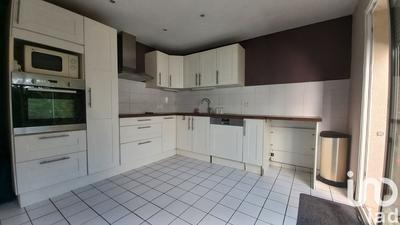 Maison - 91 m² - 4 pièces