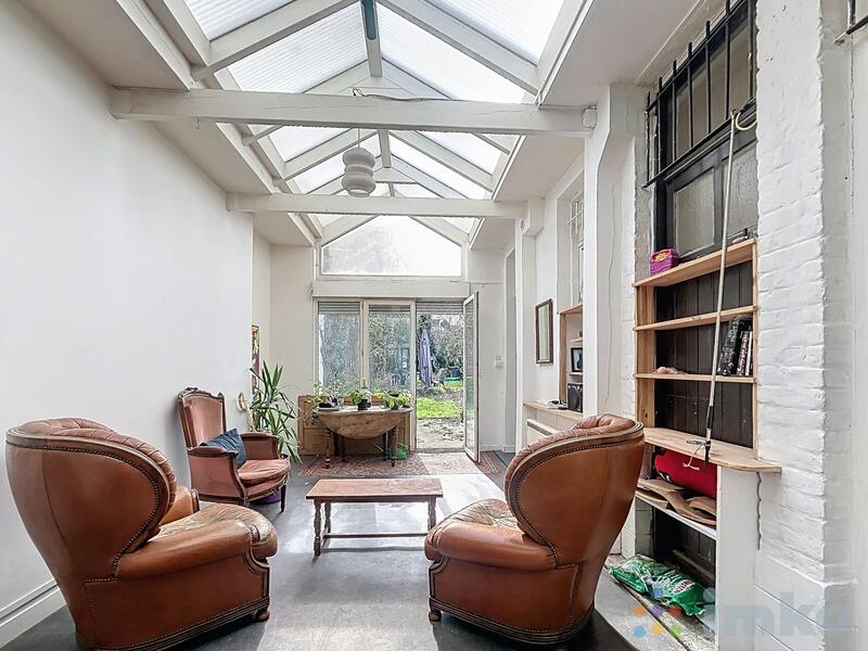 Maison ancienne - 210 m² - 7 pièces