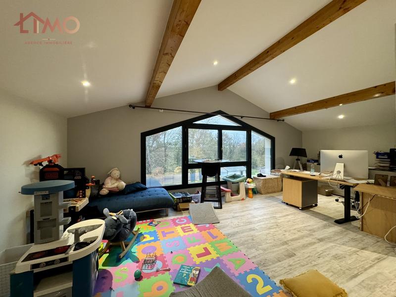 Maison - 168 m² - 7 pièces