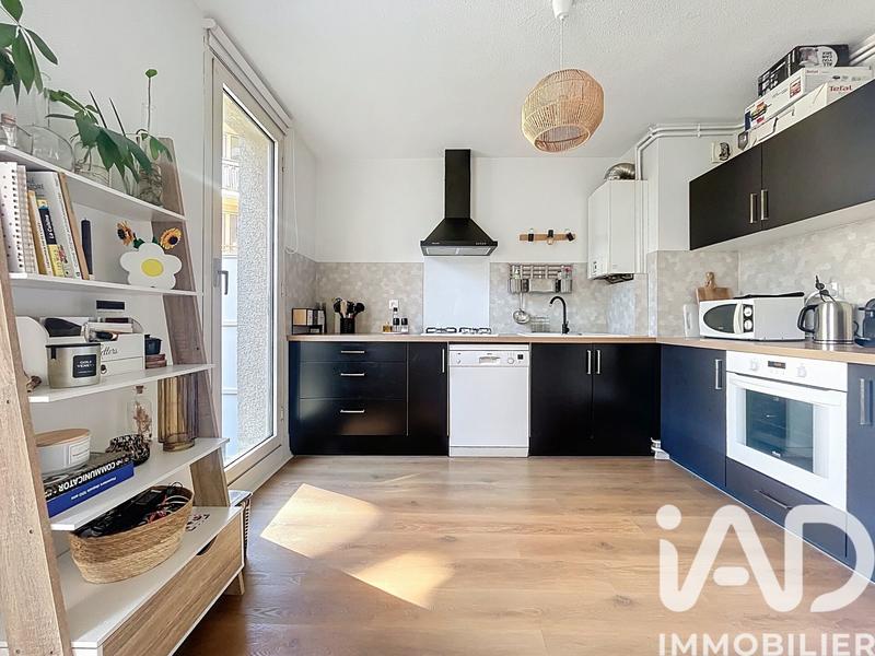 Appartement - 70 m² - 3 pièces