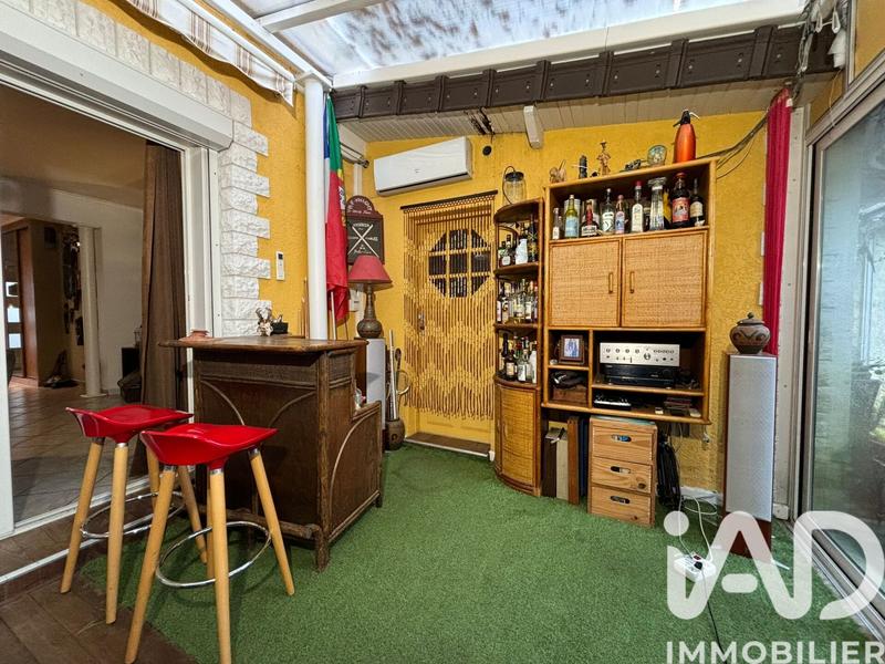 Maison - 166 m² - 6 pièces