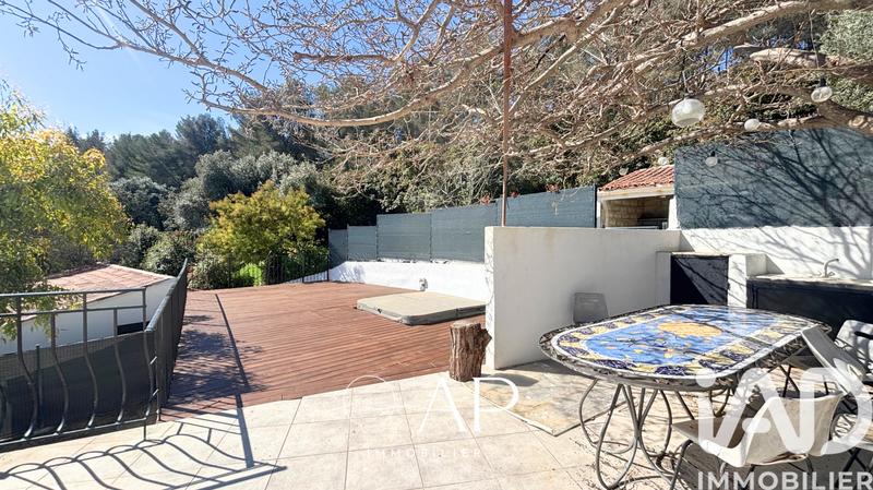 Appartement - 137 m² - 5 pièces