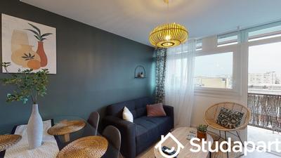 Chambre - 10 m² - 1 pièce