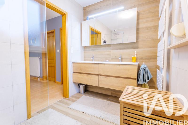 Maison - 117 m² - 5 pièces