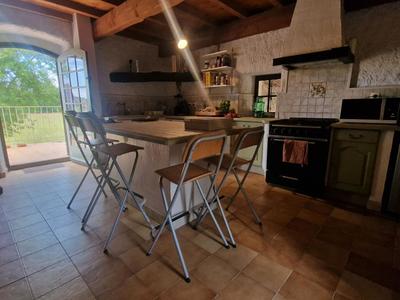 Mas - 92 m² - 4 pièces