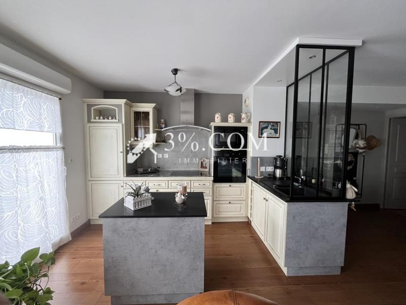 Appartement - 72 m² - 3 pièces