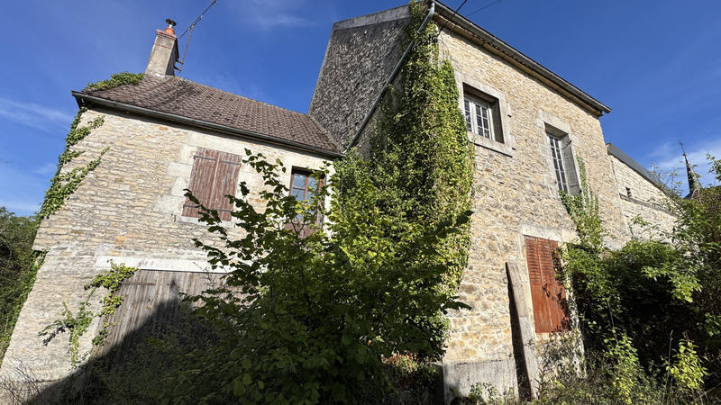 Maison - 100 m² - 1 pièce