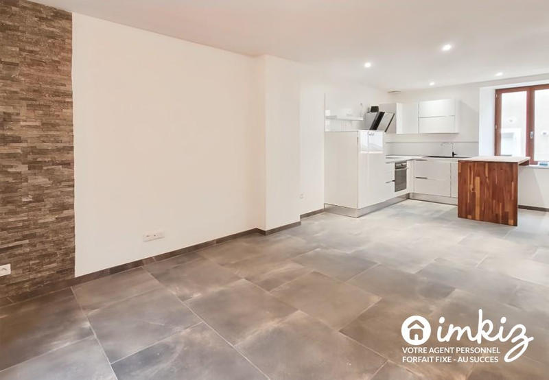 Maison - 80 m² - 4 pièces