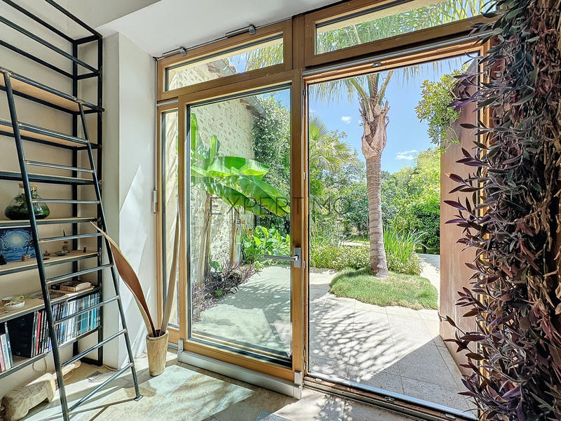 Maison - 164 m² - 5 pièces