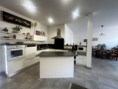 Appartement - 139 m² - 5 pièces