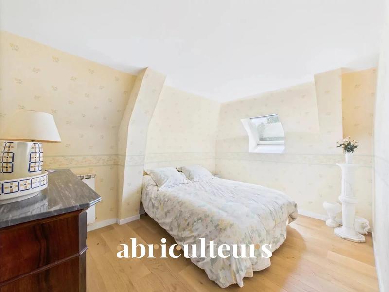 Maison - 111 m² - 5 pièces