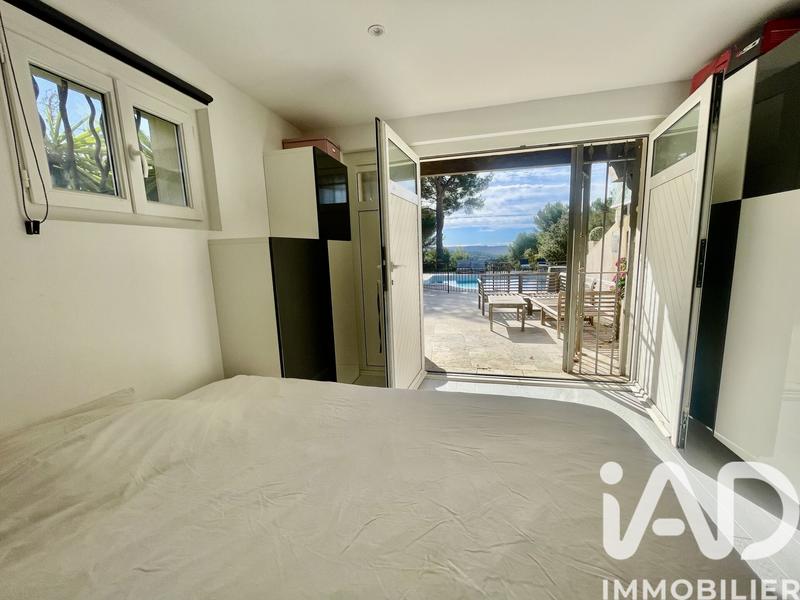 Maison - 178 m² - 6 pièces