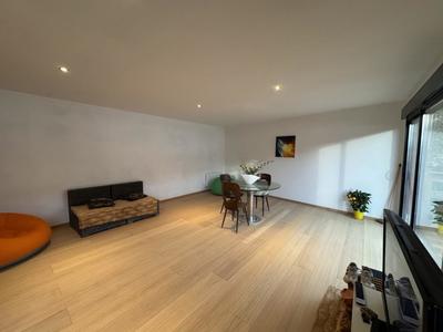 Maison - 96 m² - 2 pièces