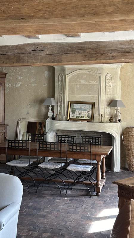 Maison - 323 m² - 12 pièces