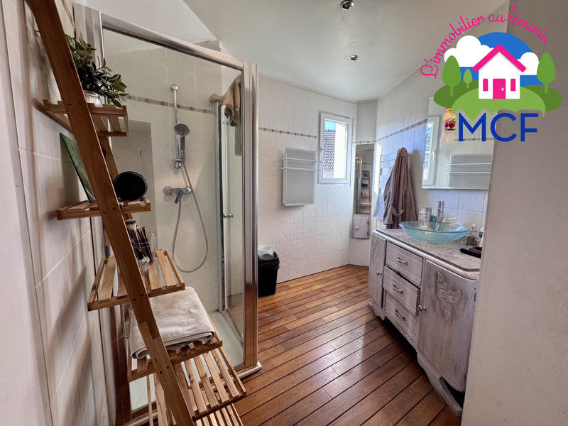 Maison ancienne - 247 m² - 7 pièces