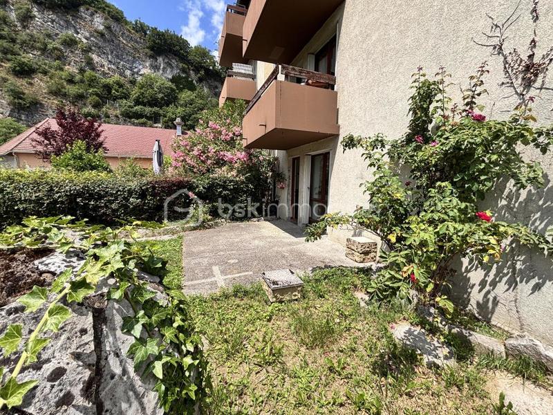 Appartement - 83 m² - 4 pièces