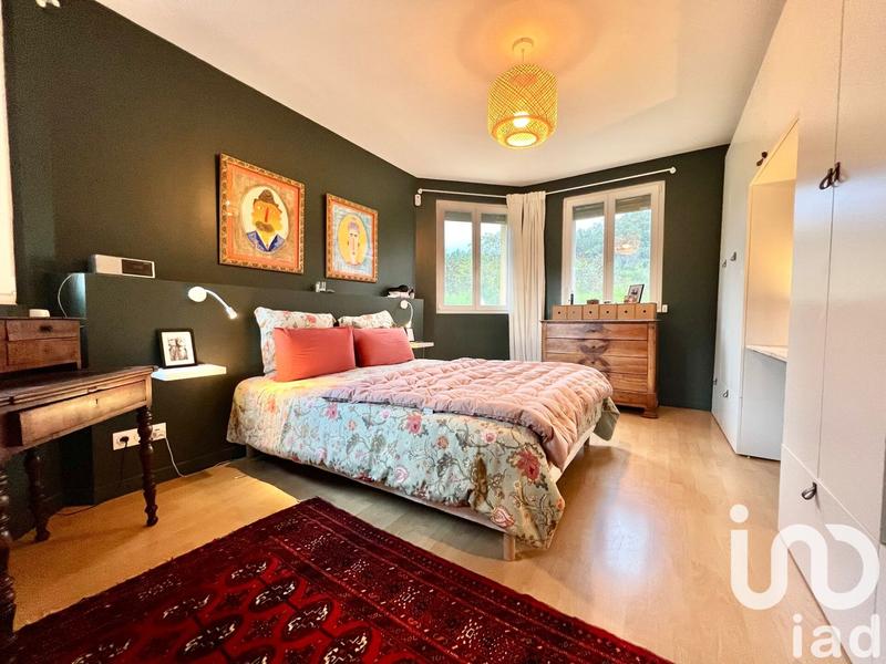 Maison - 175 m² - 7 pièces