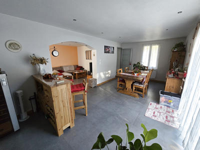 Maison - 172 m² - 7 pièces