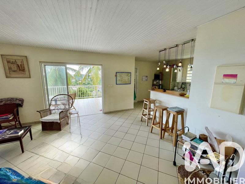 Maison - 97 m² - 5 pièces