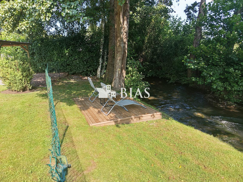 Maison - 95 m² - 4 pièces