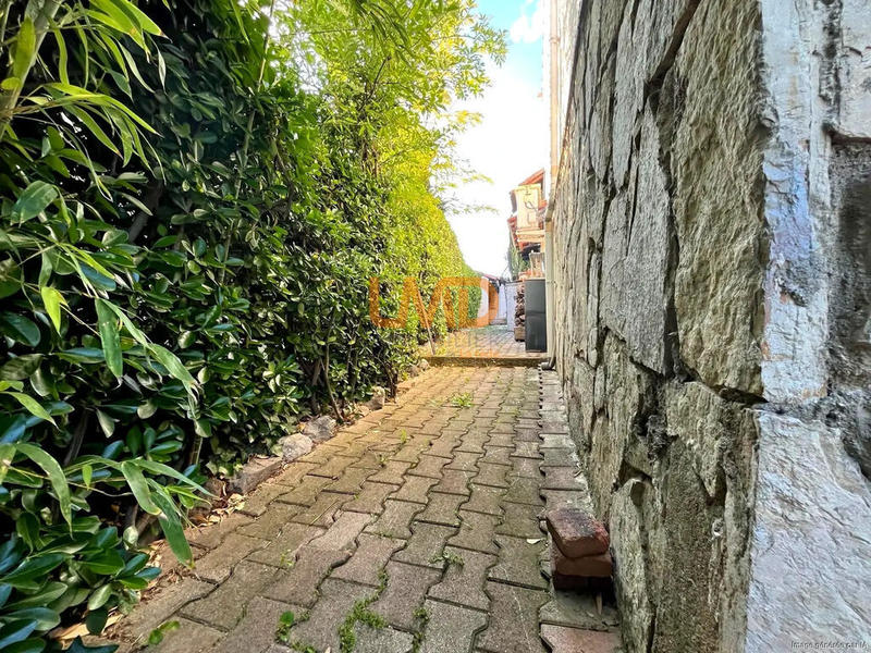 Maison - 160 m² - 8 pièces