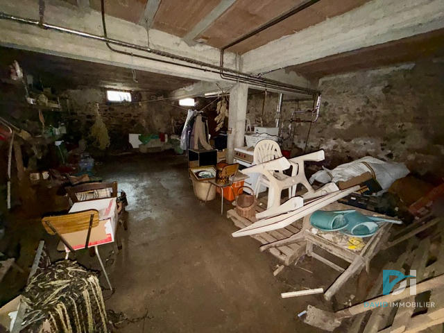 Maison de village - 80 m² - 4 pièces