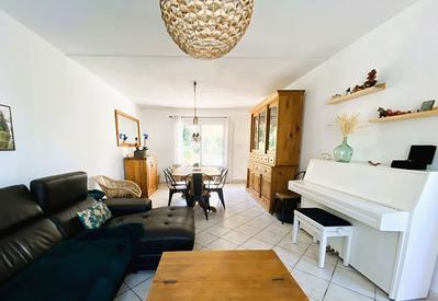 Maison - 91 m² - 6 pièces