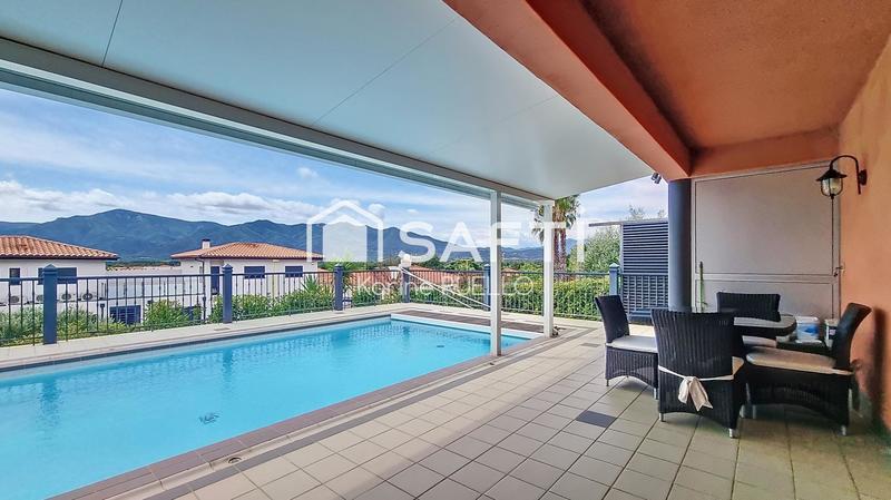 Maison - 190 m² - 5 pièces