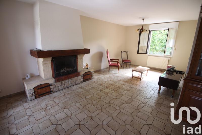 Maison - 162 m² - 9 pièces