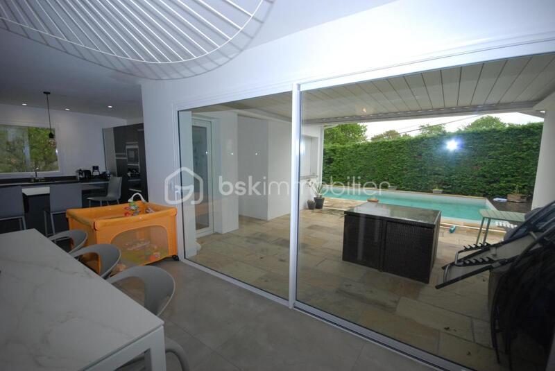 Villa - 169 m² - 7 pièces