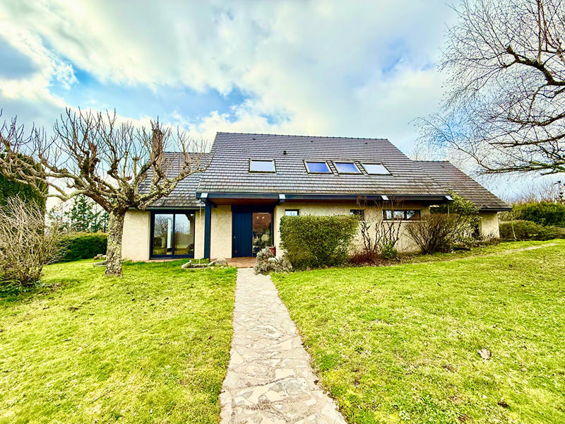 Maison - 112 m² - 5 pièces