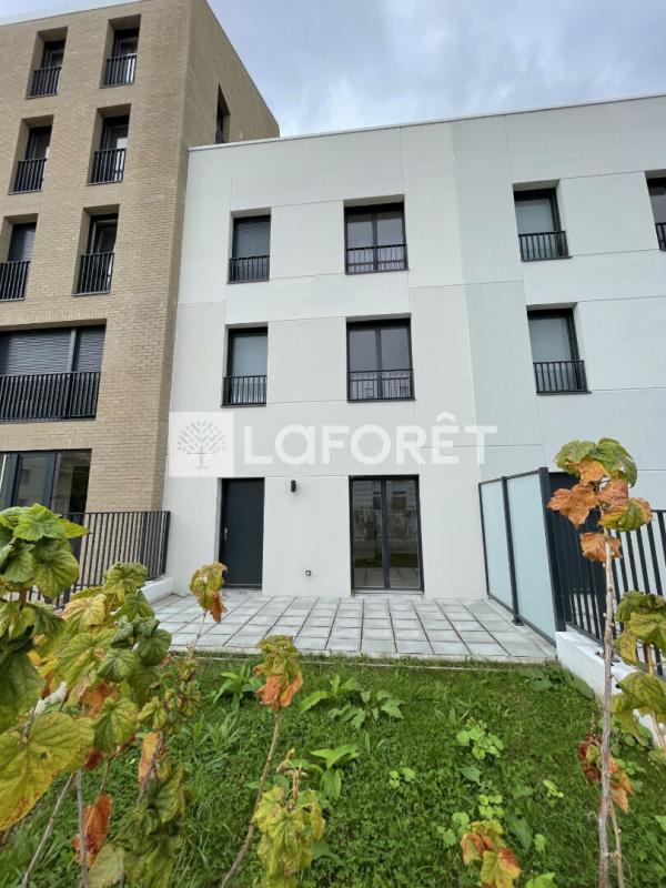 Maison - 106 m² - 5 pièces