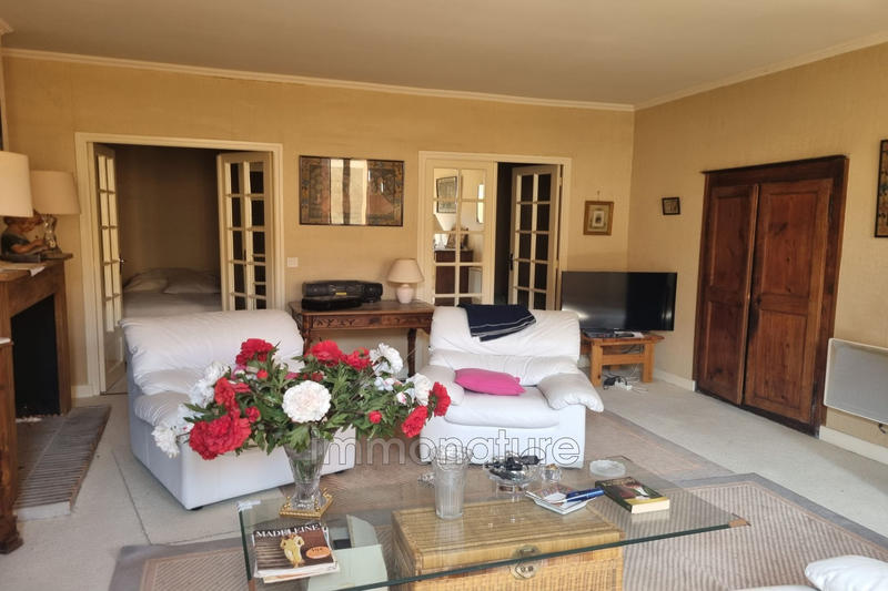 Maison - 182 m² - 7 pièces