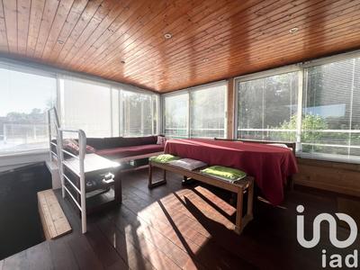 Maison - 260 m² - 8 pièces