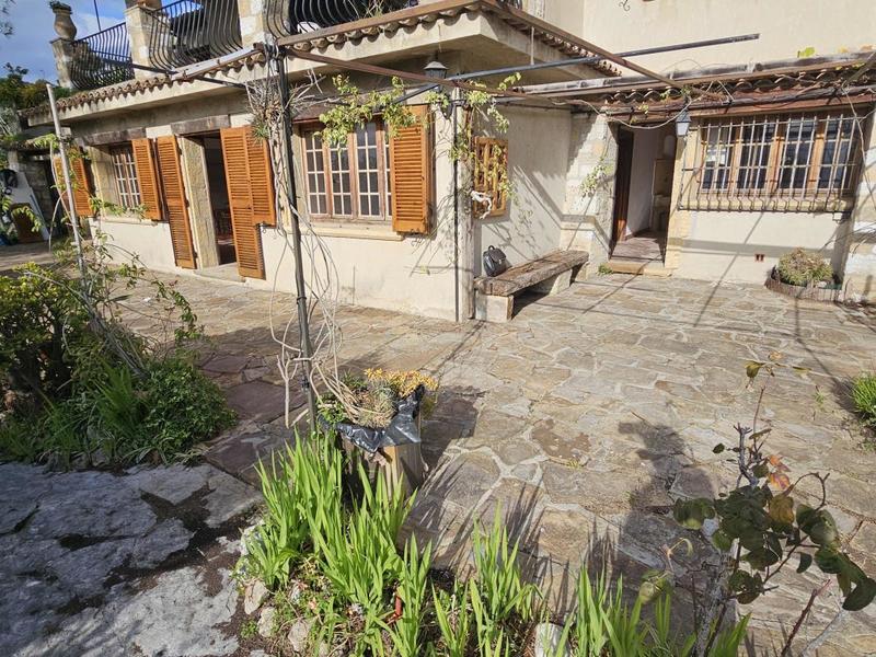 Appartement - 119 m² - 4 pièces