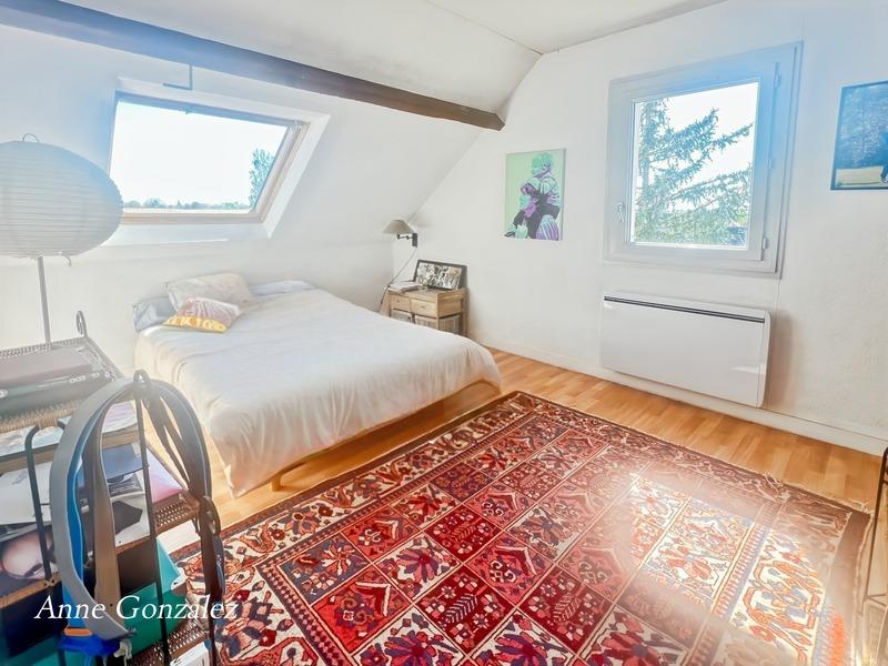 Appartement - 107 m² - 6 pièces