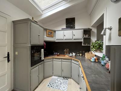 Appartement sur toit - 85 m² - 5 pièces