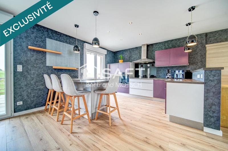 Maison - 120 m² - 8 pièces