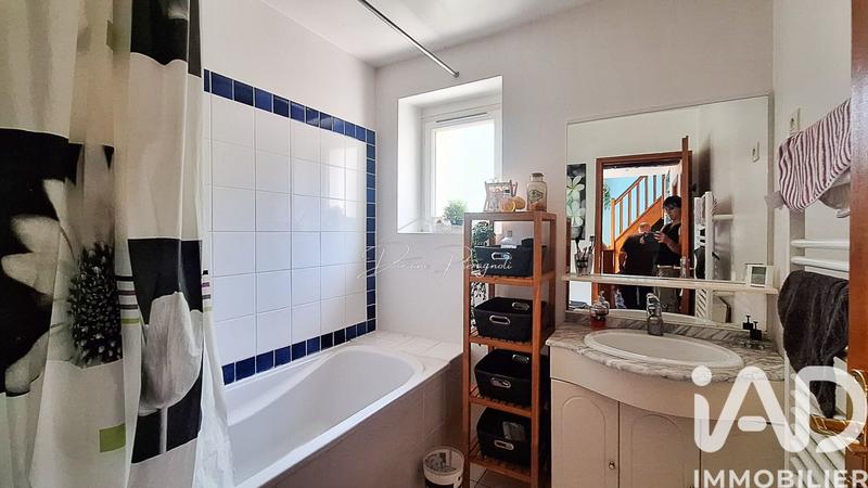 Maison - 85 m² - 5 pièces