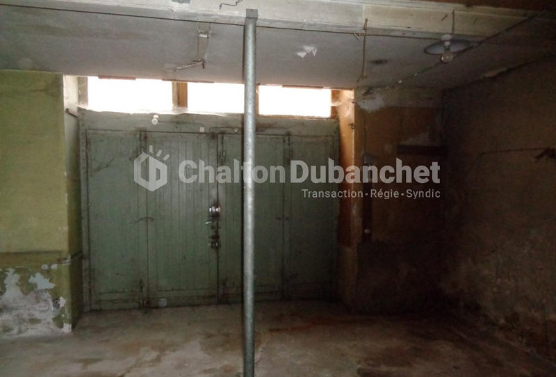 Immeuble - 179 m² - 6 pièces