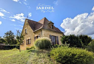 Maison - 174 m² - 5 pièces