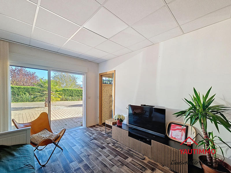 Maison - 203 m² - 7 pièces