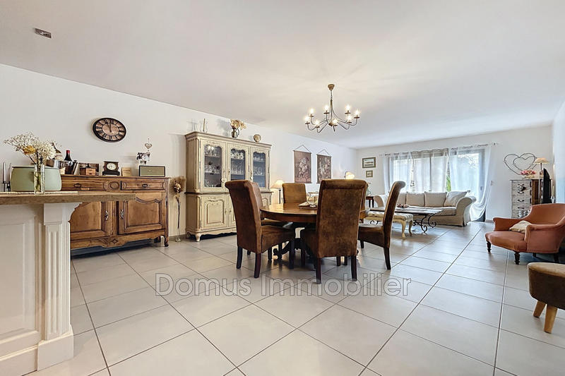 Villa - 93 m² - 4 pièces