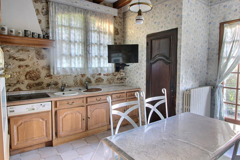 Maison - 160 m² - 7 pièces