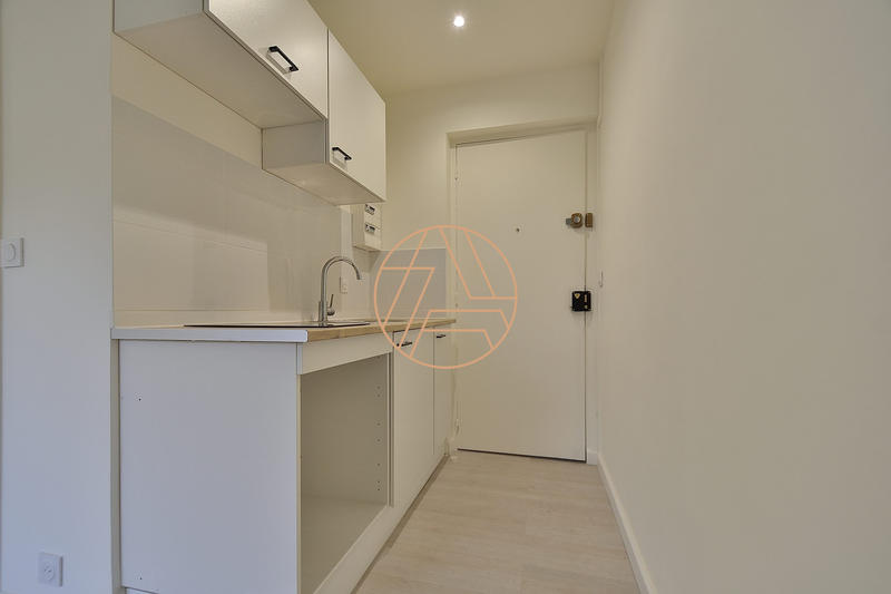 Appartement - 15 m² - 1 pièce