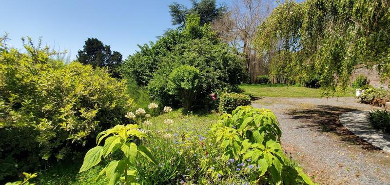 Propriété - 210 m² - 7 pièces