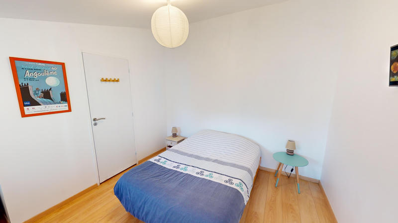 Maison - 240 m² - 11 pièces