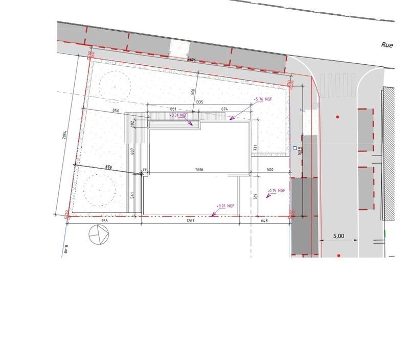 Maison - 180 m² - 12 pièces