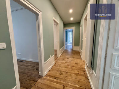 Appartement - 96 m² - 4 pièces